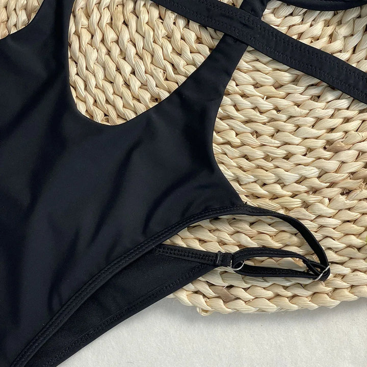 Jednoczęściowe monokini
