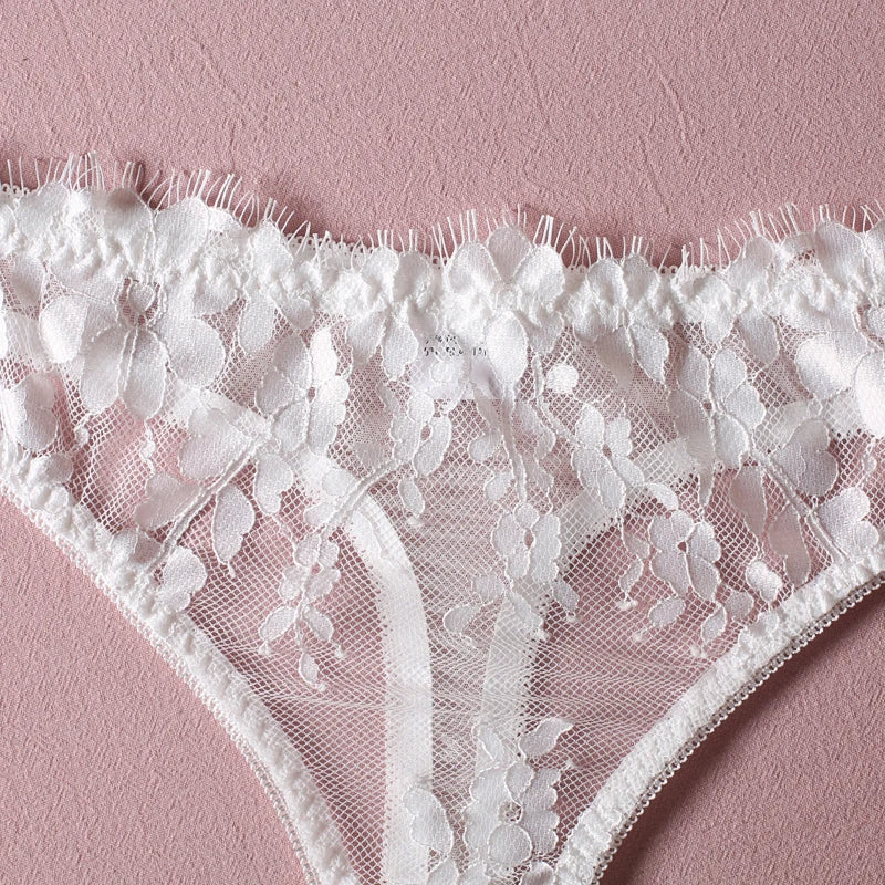 Koronkowy komplet bielizny