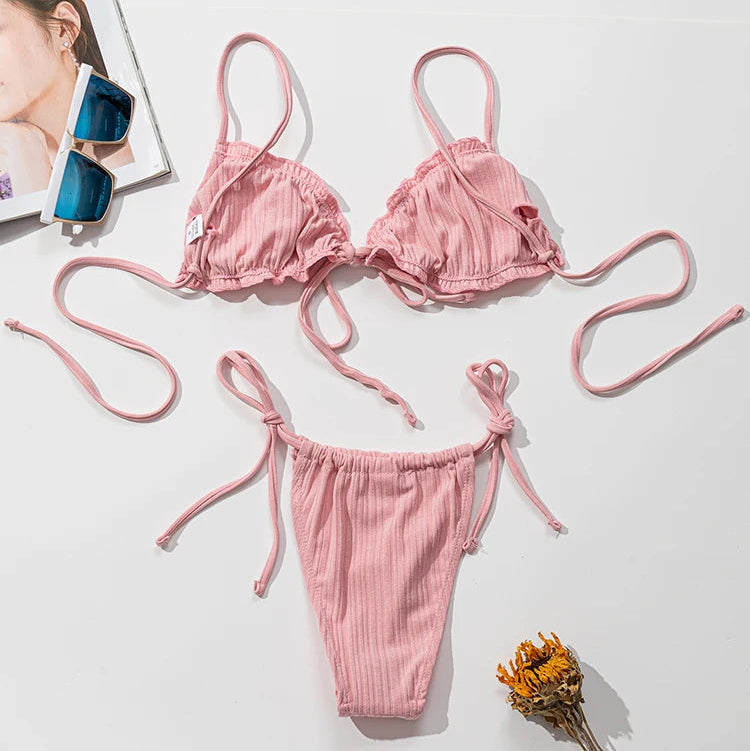 Jednolite bikini z wiązaniami