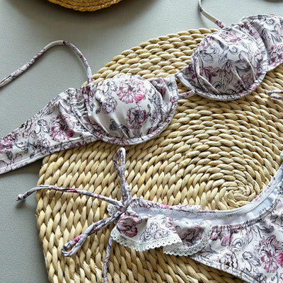 Bikini w kwiaty