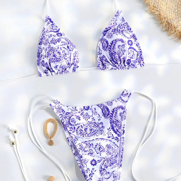 Klasyczne trójkątne bikini