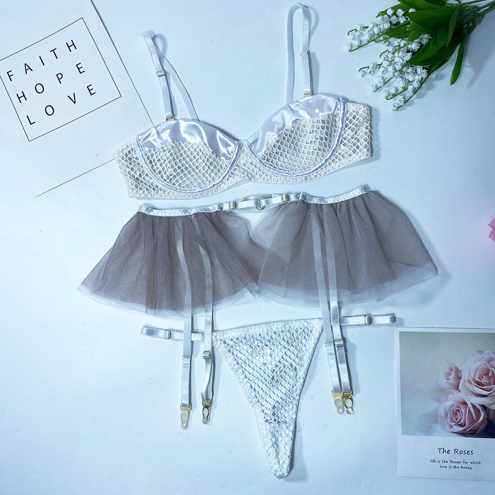 3-częściowy komplet bielizny bralette z falbanką